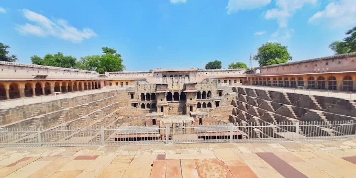 Chand Baori Abhaneri Day Trip from Jaipur