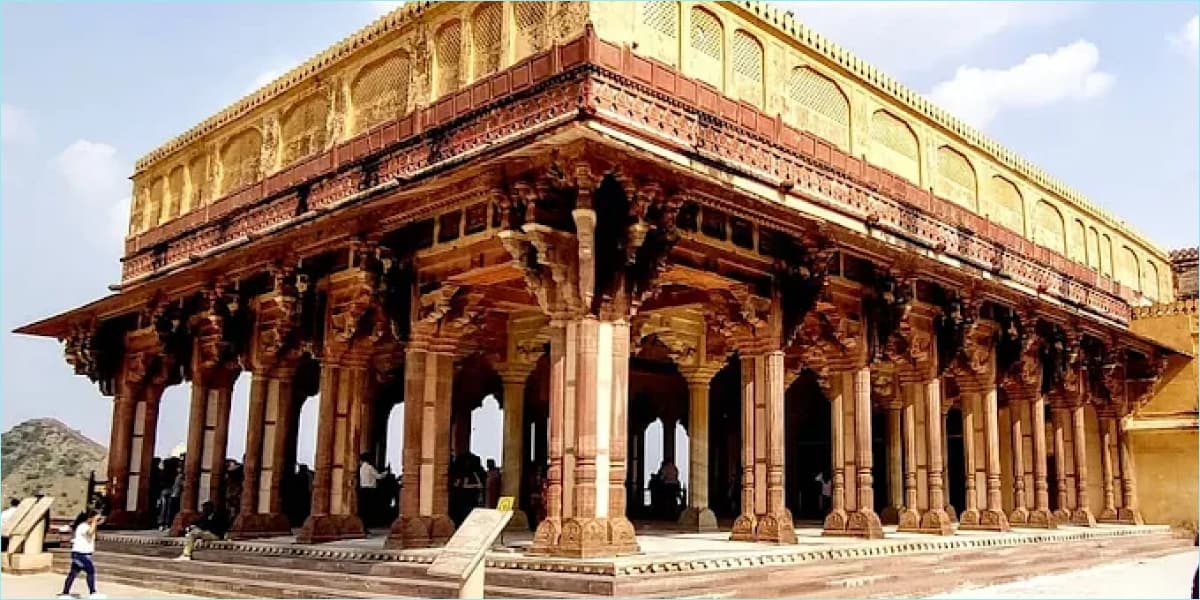 Diwan-i-Aam Amer Fort