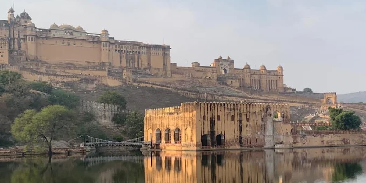 Amer Fort Jaipur Maota Lake