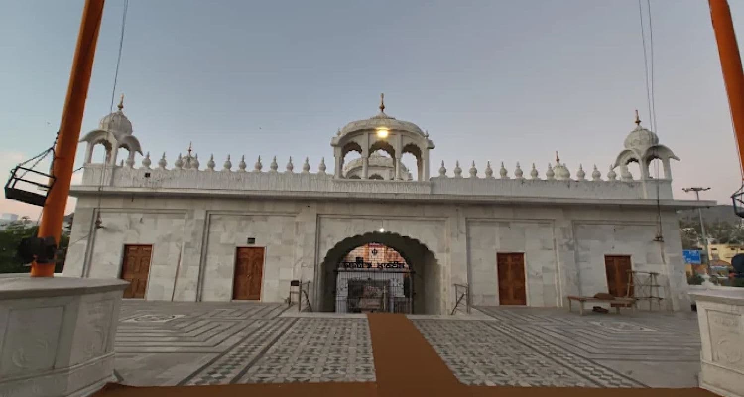 Gurudwara Sahib Pushkar - Guru Nanak Dev Ji Sacred Site Guru Nanak Dev Ji Pushkar