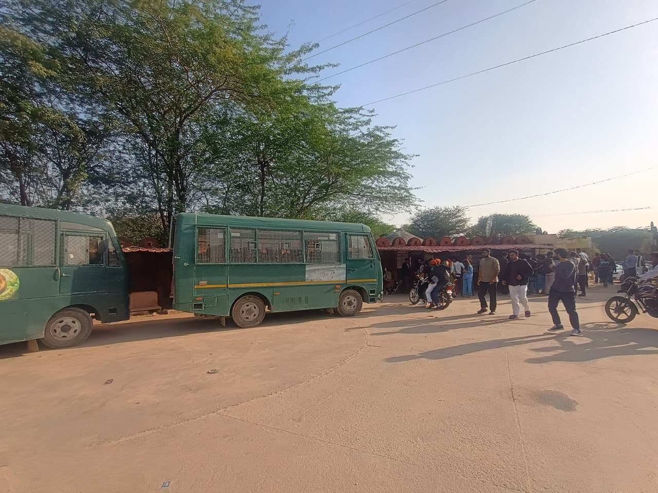 Visitors boarding bus for Lion Safari in Jaipur park Lion Safari Jaipur ticket area