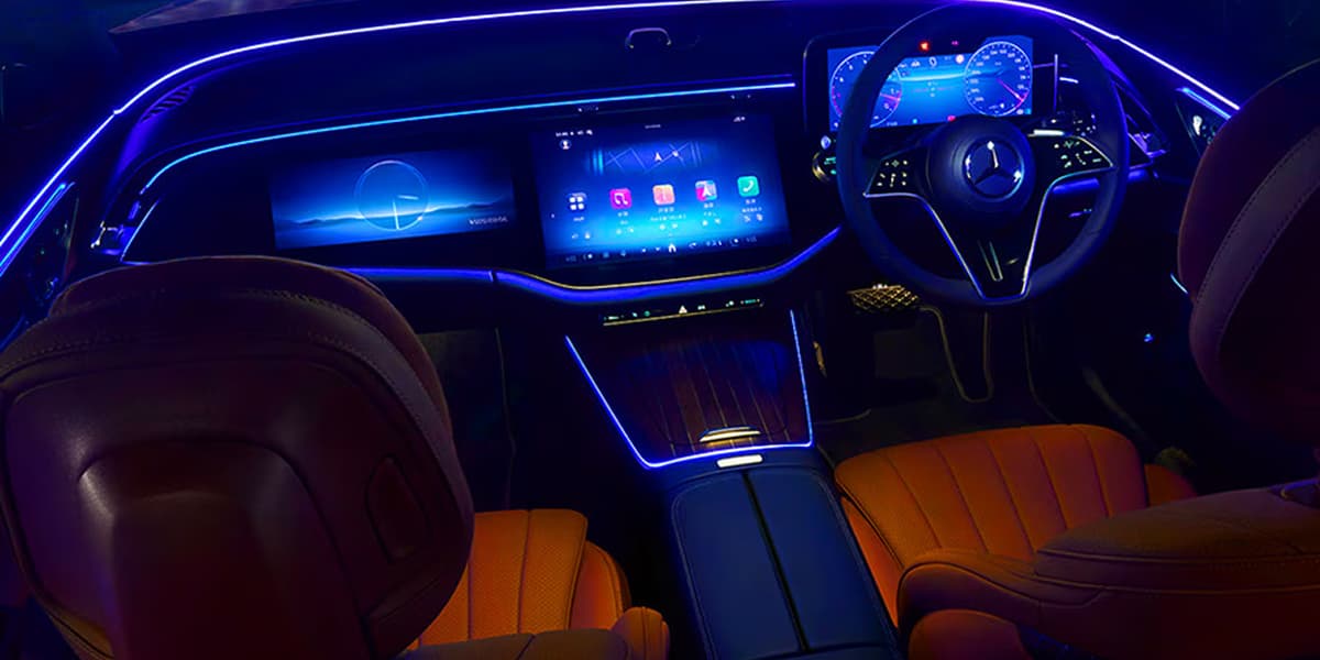 Mercedes Luxury Cab Dashboard and Interior in Jaipur Mercedes cab interior Jaipur