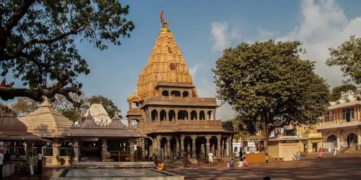 Ujjain Mahakaleshwar Temple Famous Jyotirlinga Ujjain Mahakaleshwar Temple