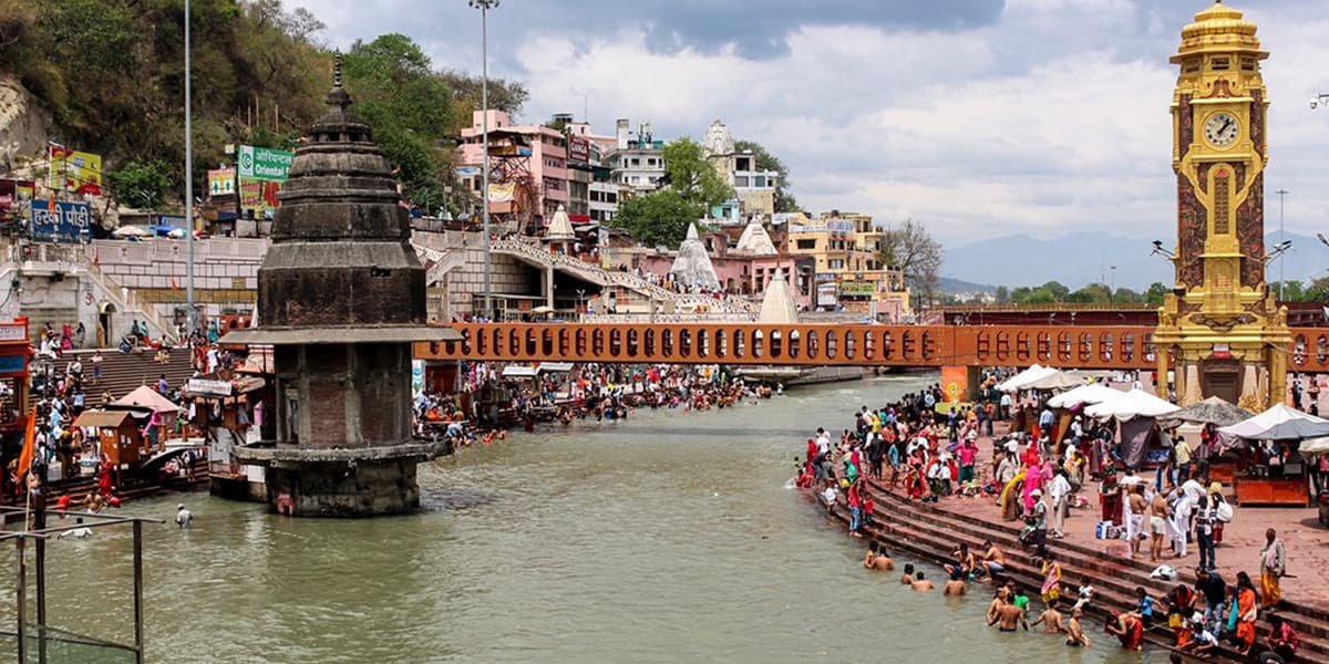 Holy Dip at Har Ki Pauri Ghat in Haridwar Har Ki Pauri Ghat Haridwar