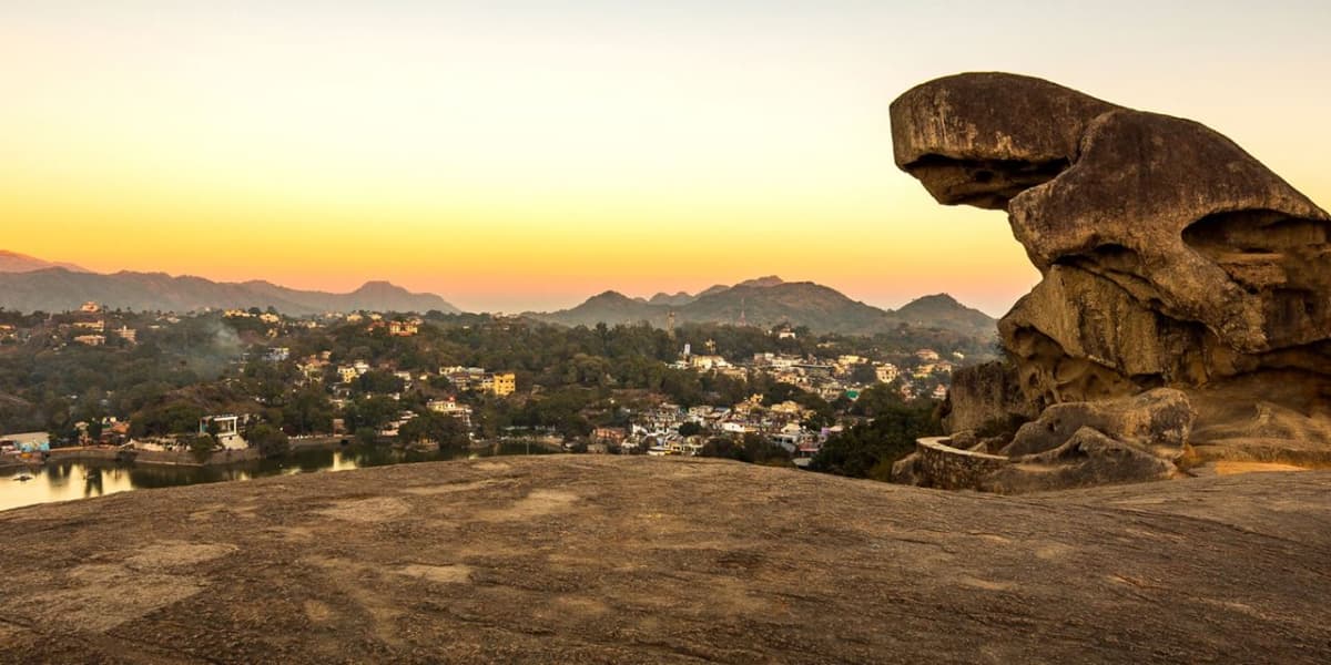Toad Rock in Mount Abu Rajasthan Toad Rock Mount Abu