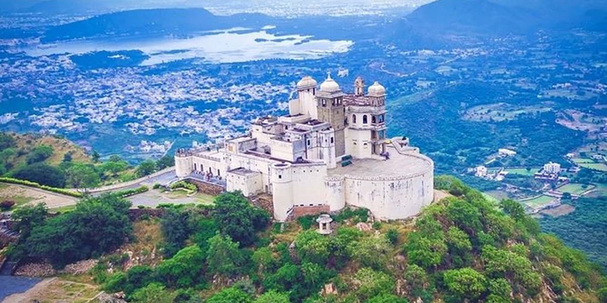 Explore Monsoon Palace Udaipur Monsoon Palace Udaipur