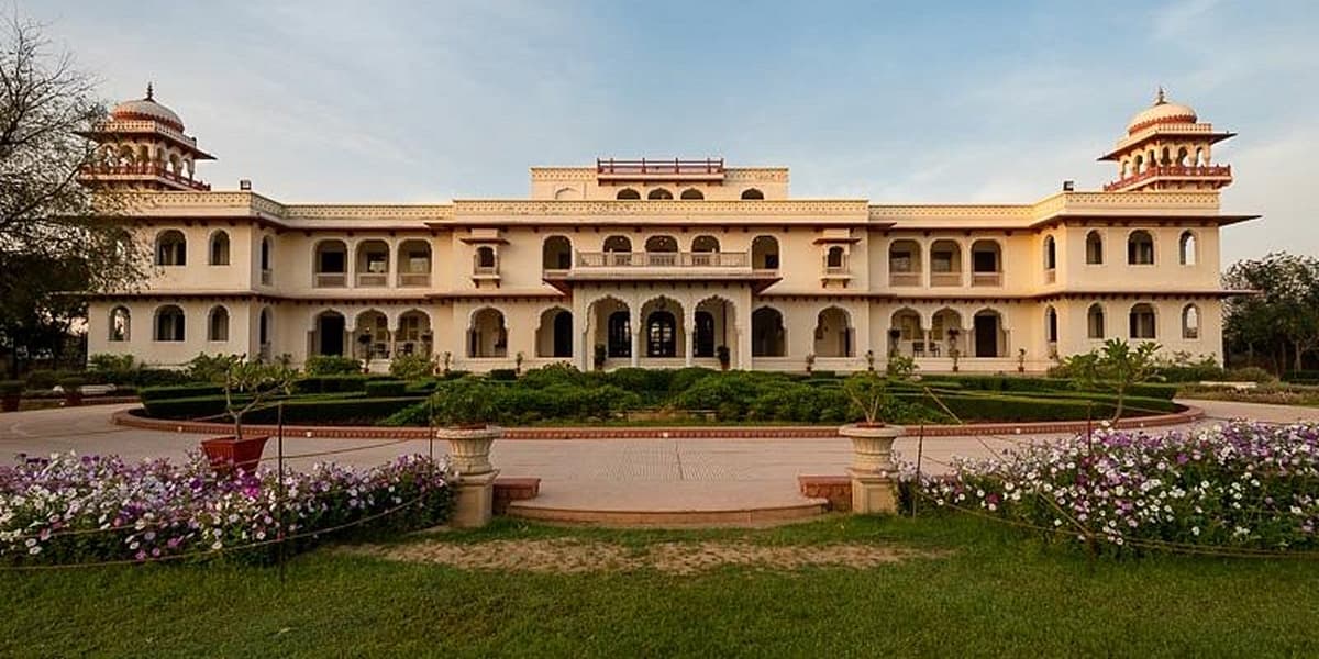 Beautiful Nazarbagh Palace Beawar Gardens Nazarbagh Palace Beawar