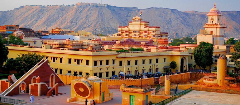 Jantar Mantar image