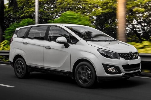 mahindra marazzo car img